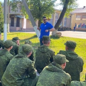 Преподаватель Михаил Игнатов выступил для курсантов «Арматы» 