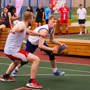 Празднование Дня молодежи в спорткластере «Берега»