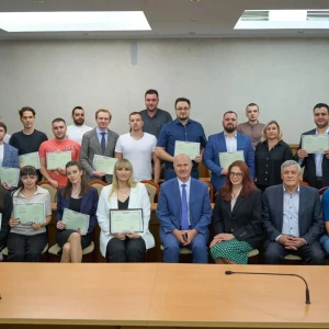 Шуховцам вручили свидетельства об окончании аспирантуры 