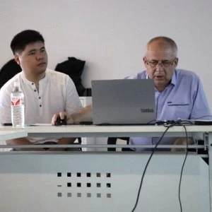 Professor Konstantin Logachev gives lectures in China