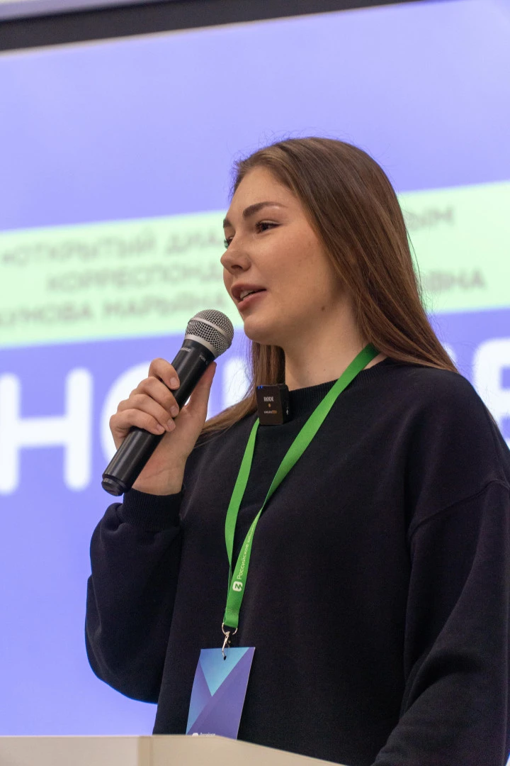Военкор Марьяна Наумова встретилась с шуховцами