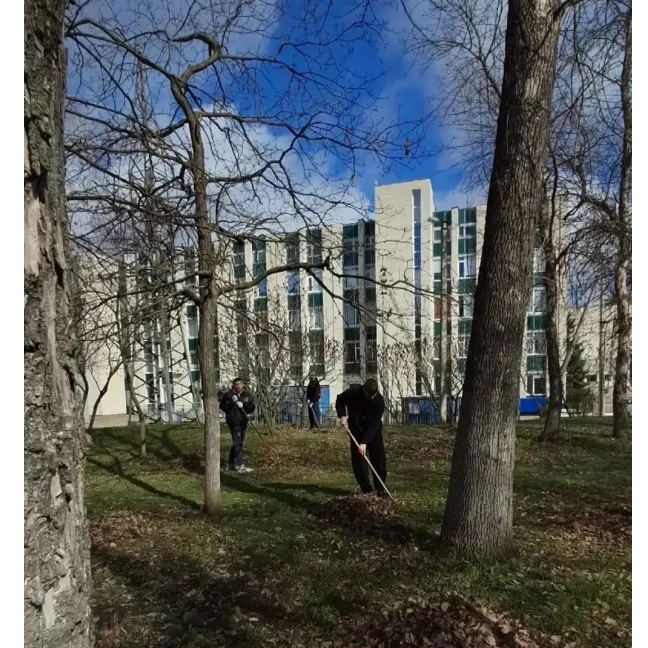 Студенты БГТУ им. Шухова приняли участие в серии городских субботников