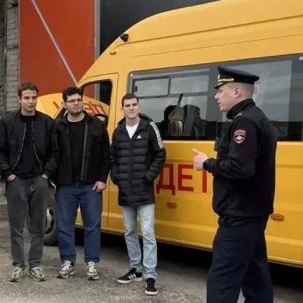 Студенты ТТИ БГТУ им. Шухова познакомились с процессом техосмотра автомобилей