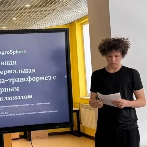 В БГТУ им. Шухова создали модульную теплицу с адаптивным микроклиматом