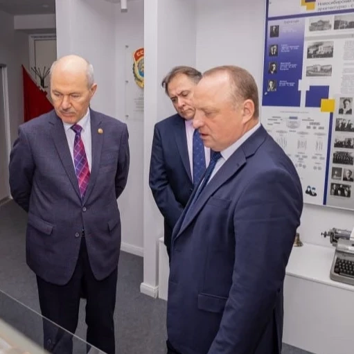 БГТУ им. Шухова и НГАСУ договорились о совместных научно-образовательных проектах