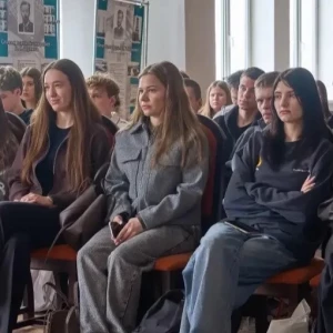 Студенты БГТУ им. Шухова обсуждают ценности и патриотизм с наставниками