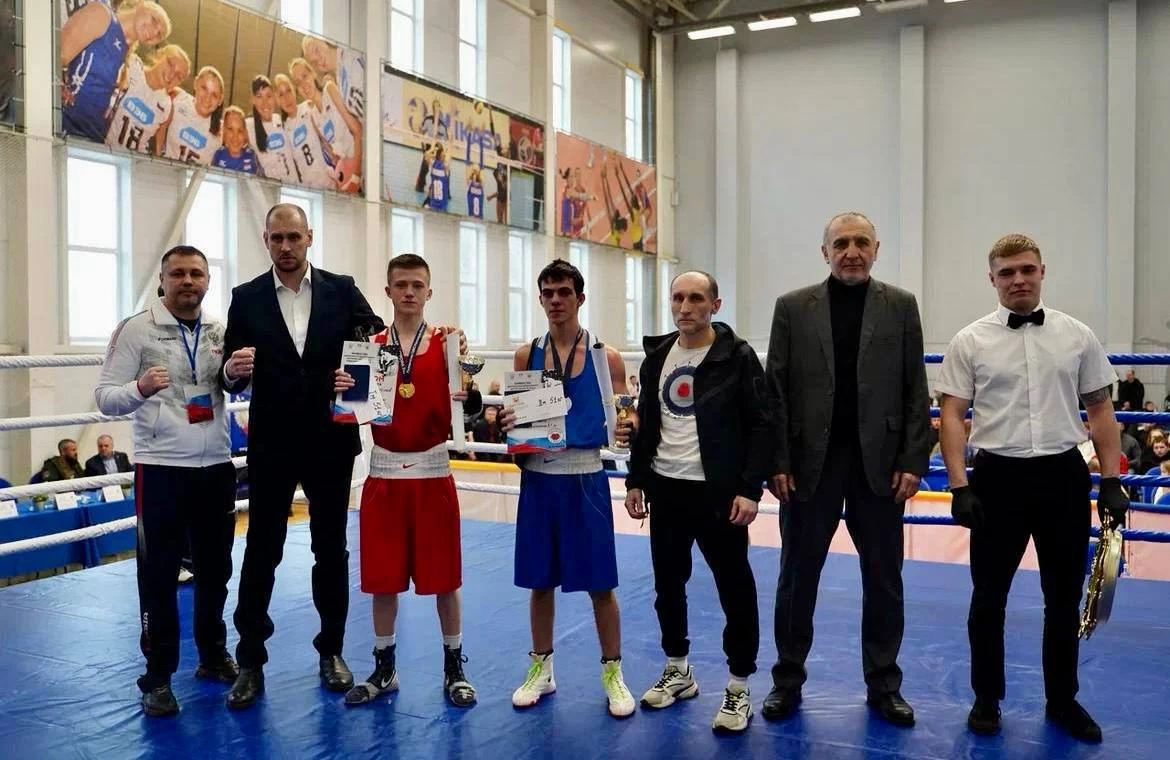 Двое боксёров спортклуба «Шуховский» выступят на первенстве России во Владикавказе