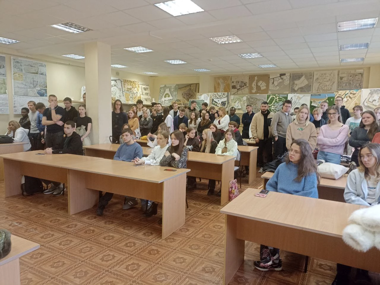 Студентам рассказали о службе в войсках беспилотных систем