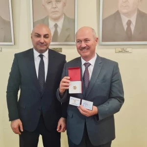 Ректор Сергей Глаголев награждён Почётным знаком РССС