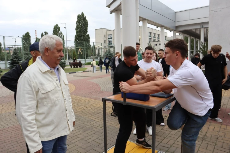 Картинка слайда 12