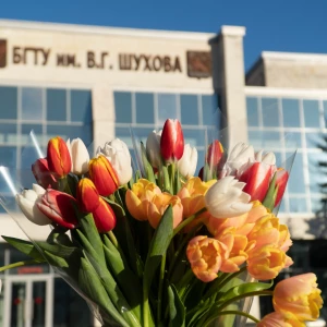 Сергей Глаголев поздравил женщин с Международным женским днем